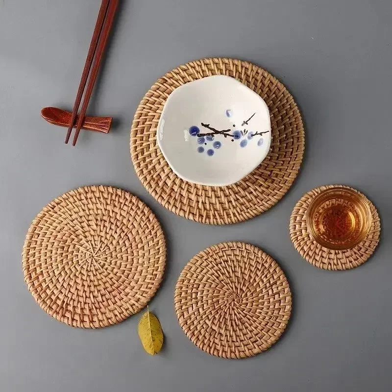 Outdoor Furniture Sale - Hand gefertigte runde Rattan isolierte Tischs