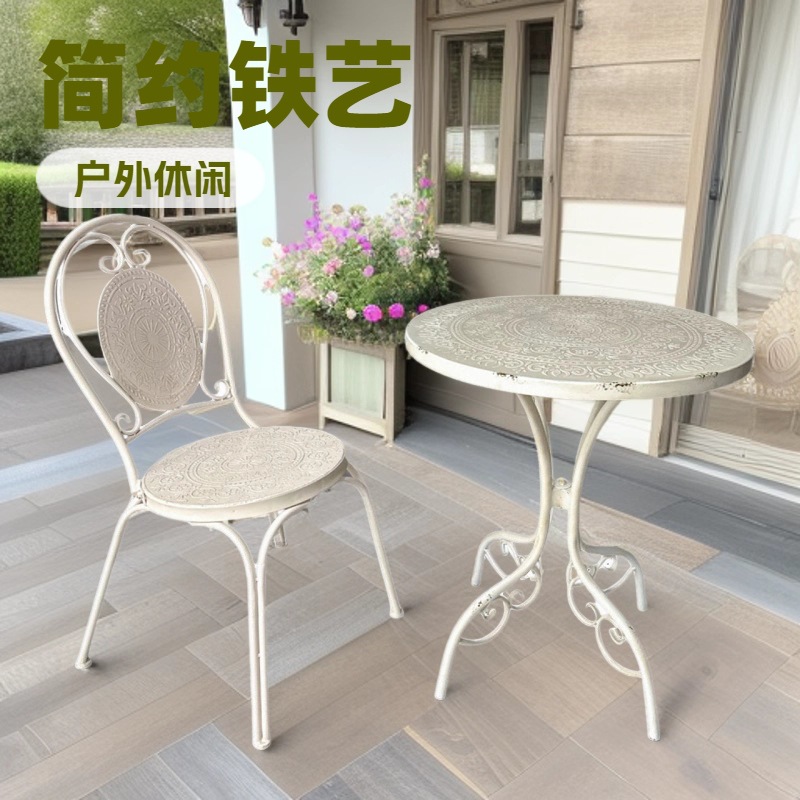 Outdoor Furniture Vintage - Französischer Vintage-Tisch aus Schmiedeeisen, kleiner runder